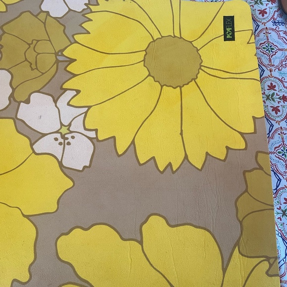 BLOGILATES VEGAN SUEDE YOGA MAT - Picture 2 of 5